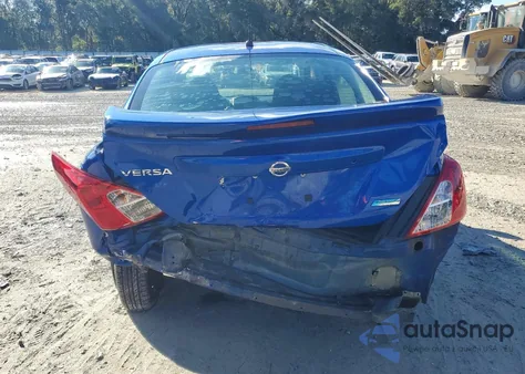 2015 Nissan Versa S z USA, uszkodzony, nr VIN 3N1CN7AP9FL936734